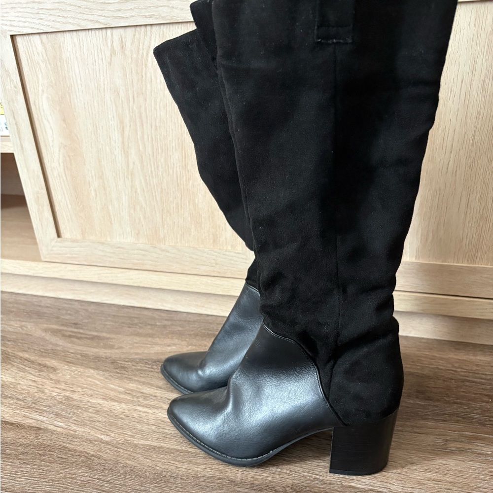 Report Black Suede Heeled Boots